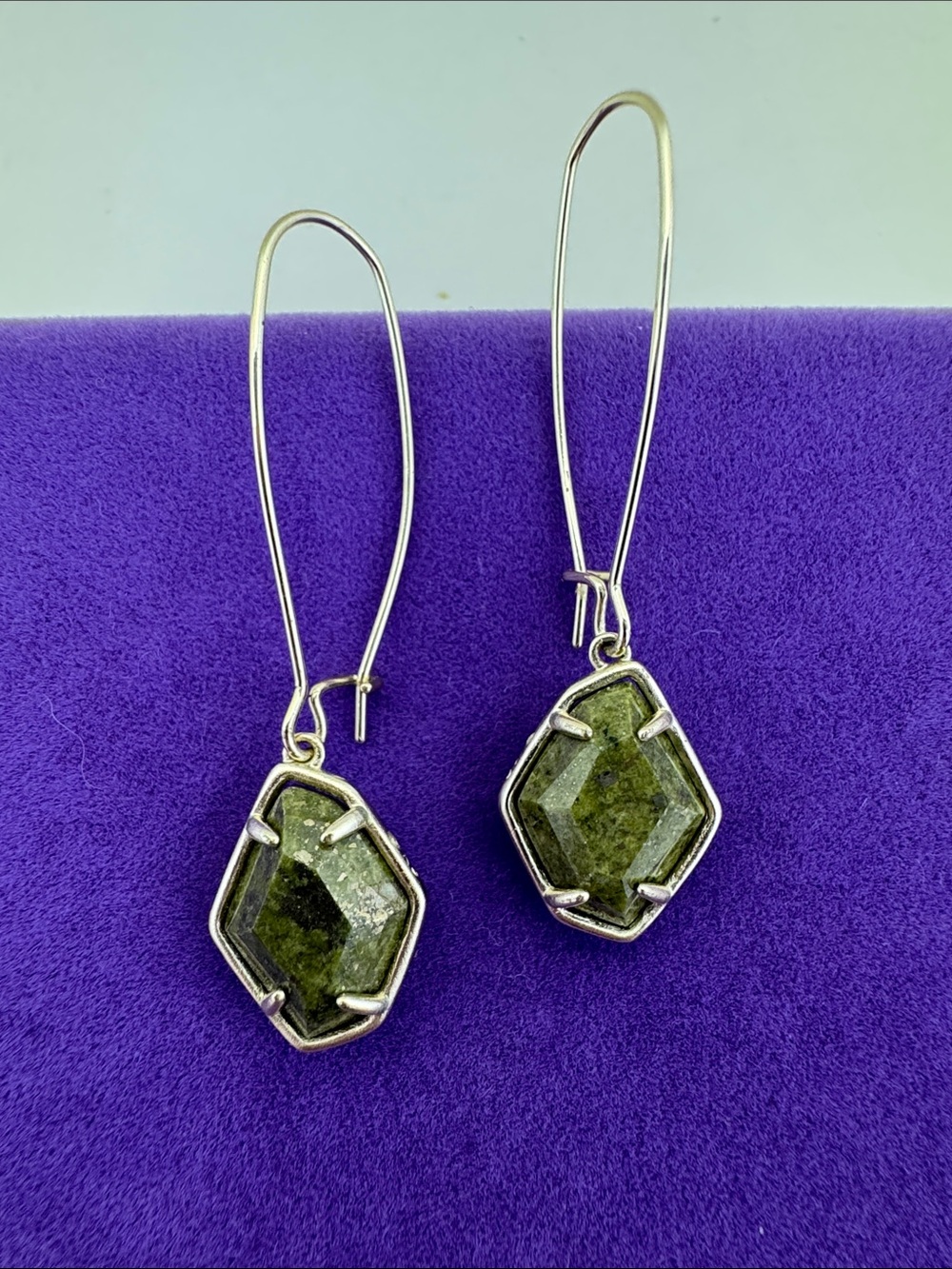 💛 Kendra Scott Ellington Drop Olive Green Hexagon Earrings | Designer